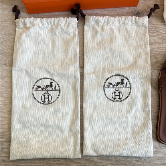 Hermes Brown Oran Sandals - Picture 4 of 13